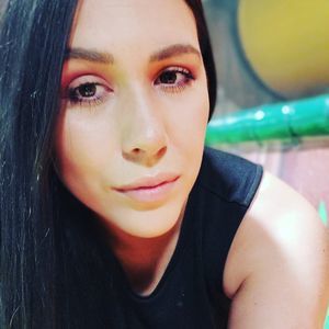 Meet your Posher, Daniella
